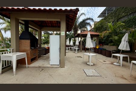 Apartamento para alugar com 60m², 2 quartos e 1 vaga Apartamento para alugar com 60m², 2 quartos e 1 vagaÁrea comum - Churrasqueira