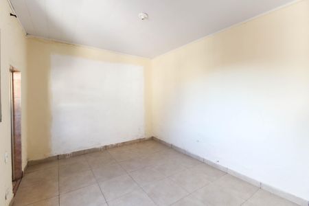 Suíte de casa para alugar com 1 quarto, 21m² em Jardim Lageado, São Paulo