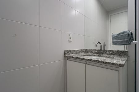 Apartamento para alugar com 68m², 2 quartos e 1 vaga Apartamento para alugar com 68m², 2 quartos e 1 vagaBanheiro