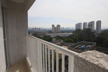 Apartamento para alugar com 38m², 2 quartos e sem vagaVaranda