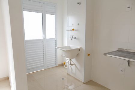 Apartamento para alugar com 38m², 2 quartos e sem vagaÁrea de Serviço