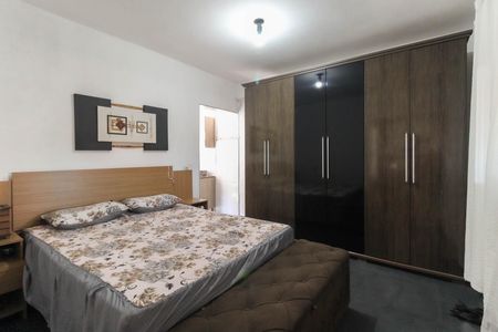 Casa para alugar com 25m², 1 quarto e 1 vagaQuarto