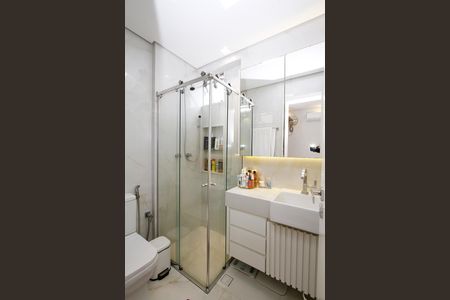 Apartamento à venda com 100m², 3 quartos e 2 vagasBanheiro da Suíte