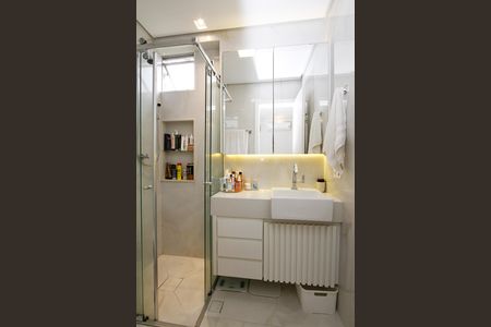 Apartamento à venda com 100m², 3 quartos e 2 vagasBanheiro da Suíte