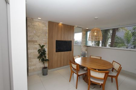 Apartamento à venda com 100m², 3 quartos e 2 vagasSala de Jantar