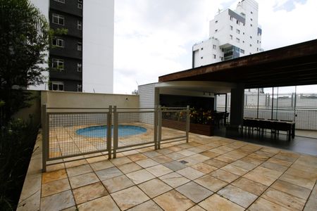 Apartamento à venda com 100m², 3 quartos e 2 vagasÁrea comum - Piscina