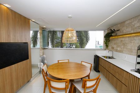 Apartamento à venda com 100m², 3 quartos e 2 vagasSala de Jantar