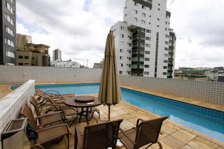 Apartamento à venda com 100m², 3 quartos e 2 vagasÁrea comum - Piscina 2