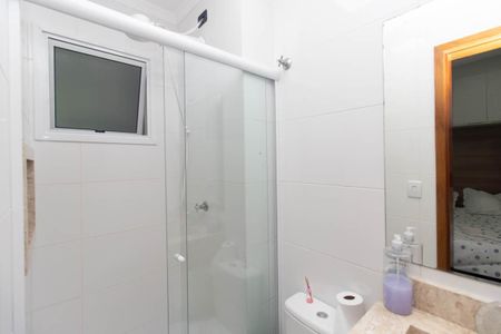 Casa de condomínio para alugar com 50m², 2 quartos e 1 vaga Casa de condomínio para alugar com 50m², 2 quartos e 1 vagaBanheiro da Suíte 1