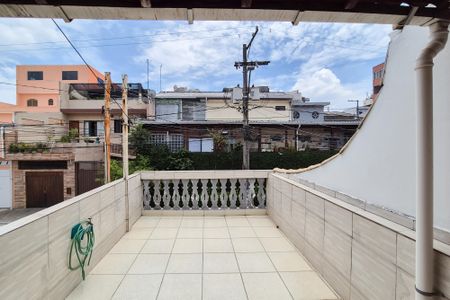 Casa à venda com 100m², 2 quartos e 1 vaga Casa à venda com 100m², 2 quartos e 1 vagaSuíte - varanda