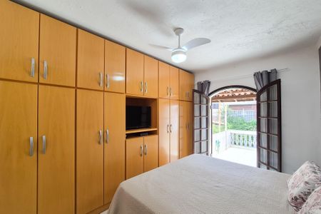 Casa à venda com 100m², 2 quartos e 1 vaga Casa à venda com 100m², 2 quartos e 1 vagaSuíte