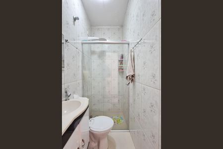 Casa à venda com 100m², 2 quartos e 1 vaga Casa à venda com 100m², 2 quartos e 1 vagaBanheiro da Suíte