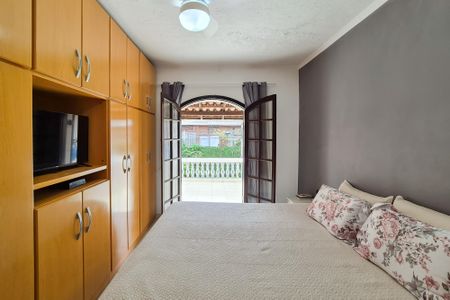 Casa à venda com 100m², 2 quartos e 1 vaga Casa à venda com 100m², 2 quartos e 1 vagaSuíte