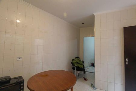 Casa de condomínio para alugar com 99m², 2 quartos e sem vaga