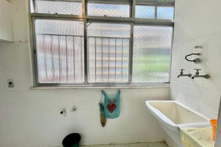 Apartamento à venda com 78m², 2 quartos e 1 vagaÁrea de Serviço