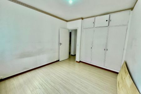 Apartamento à venda com 78m², 2 quartos e 1 vagaQuarto 2