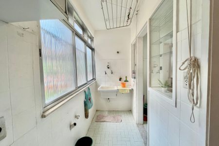 Apartamento à venda com 78m², 2 quartos e 1 vagaÁrea de Serviço