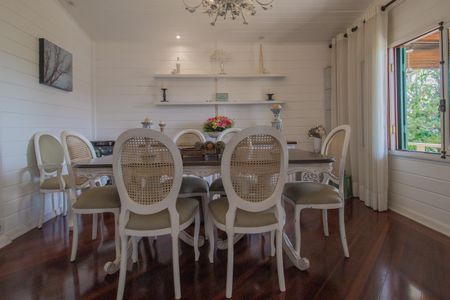 Casa para alugar com 300m², 4 quartos e 6 vagasSala de jantar