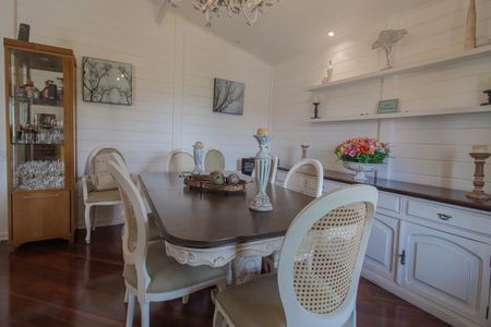 Casa para alugar com 300m², 4 quartos e 6 vagasSala de jantar