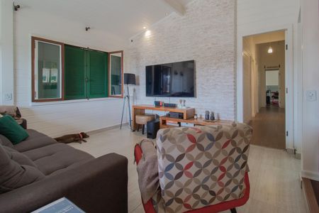 Sala de casa para alugar com 4 quartos, 300m² em Vila São Francisco, Mauá