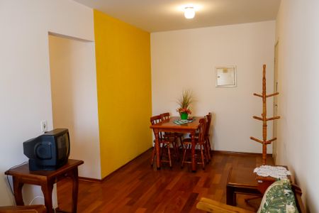 sala de apartamento à venda com 2 quartos, 61m² em Quitaúna, Osasco