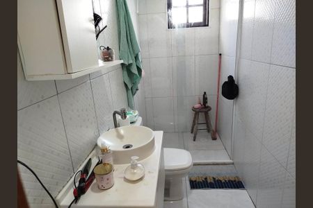 Casa à venda com 380m², 4 quartos e 2 vagas Casa à venda com 380m², 4 quartos e 2 vagasCasa 2: Banheiro 3 - suíte