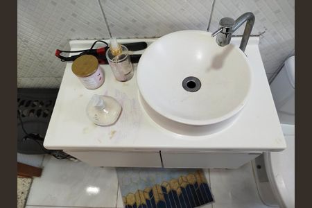 Casa à venda com 380m², 4 quartos e 2 vagas Casa à venda com 380m², 4 quartos e 2 vagasCasa 2: Banheiro 3 - suíte