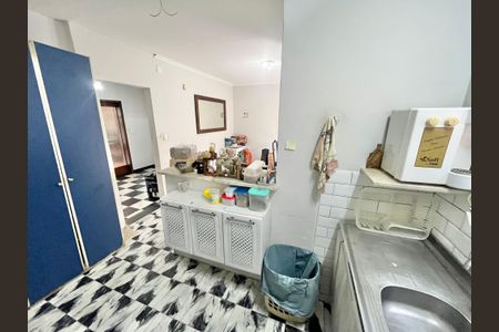 Casa para alugar com 250m², 3 quartos e 6 vagas Casa para alugar com 250m², 3 quartos e 6 vagasCozinha