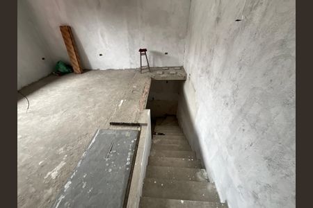 Casa para alugar com 250m², 3 quartos e 6 vagas Casa para alugar com 250m², 3 quartos e 6 vagasCasa dos Fundos