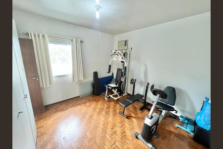 Casa para alugar com 250m², 3 quartos e 6 vagas Casa para alugar com 250m², 3 quartos e 6 vagasQuarto 2 Suíte