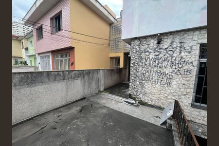 Casa para alugar com 250m², 3 quartos e 6 vagas Casa para alugar com 250m², 3 quartos e 6 vagasVaranda