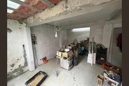 Casa para alugar com 250m², 3 quartos e 6 vagas Casa para alugar com 250m², 3 quartos e 6 vagasCasa dos Fundos