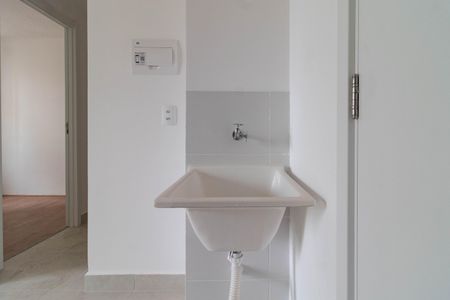 Apartamento para alugar com 43m², 2 quartos e sem vaga Apartamento para alugar com 43m², 2 quartos e sem vagaÁrea de Serviço