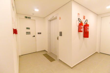 Apartamento para alugar com 32m², 2 quartos e sem vagaHall