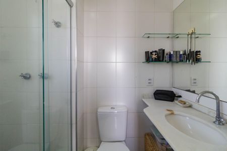 Apartamento à venda com 158m², 3 quartos e 2 vagas Apartamento à venda com 158m², 3 quartos e 2 vagasBanheiro 2
