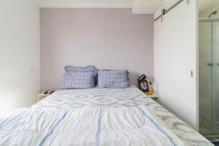 Apartamento à venda com 158m², 3 quartos e 2 vagas Apartamento à venda com 158m², 3 quartos e 2 vagasSuíte