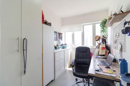 Apartamento à venda com 158m², 3 quartos e 2 vagas Apartamento à venda com 158m², 3 quartos e 2 vagasQuarto 2