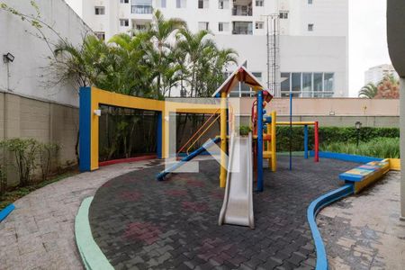 Apartamento à venda com 158m², 3 quartos e 2 vagas Apartamento à venda com 158m², 3 quartos e 2 vagasPlayground