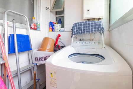 Apartamento à venda com 158m², 3 quartos e 2 vagas Apartamento à venda com 158m², 3 quartos e 2 vagasÁrea de Serviço