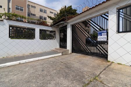 Apartamento à venda com 48m², 2 quartos e 1 vagaFachada e Plaquinha