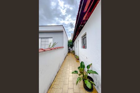 Casa para alugar com 200m², 2 quartos e 2 vagasÁrea externa