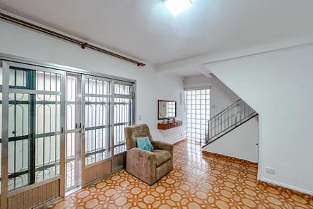 Sala de casa para alugar com 2 quartos, 200m² em Penha de França, São Paulo