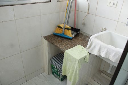 Casa para alugar com 70m², 3 quartos e sem vagaÁrea de Serviço