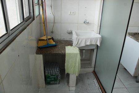 Casa para alugar com 70m², 3 quartos e sem vagaÁrea de Serviço