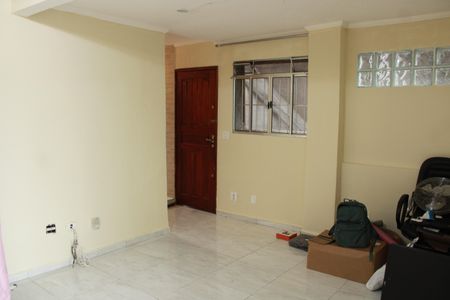 Sala de casa para alugar com 3 quartos, 70m² em Cambuci, São Paulo