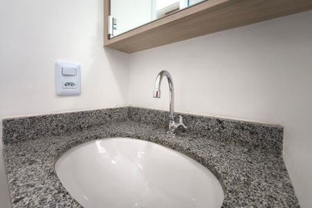 Apartamento para alugar com 43m², 2 quartos e 1 vagaBanheiro