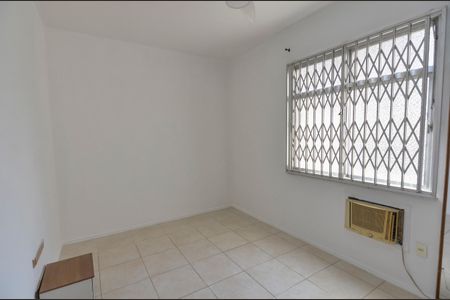 Apartamento para alugar com 68m², 2 quartos e 1 vagaQuarto 1