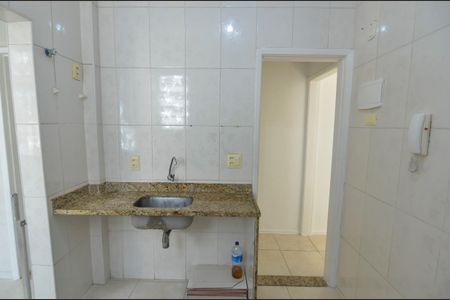 Apartamento para alugar com 68m², 2 quartos e 1 vagaCozinha