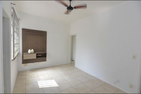 Sala de apartamento para alugar com 2 quartos, 68m² em Tijuca, Rio de Janeiro
