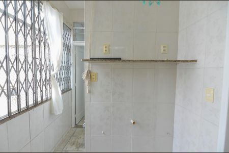 Apartamento para alugar com 68m², 2 quartos e 1 vagaÁrea de Serviço
